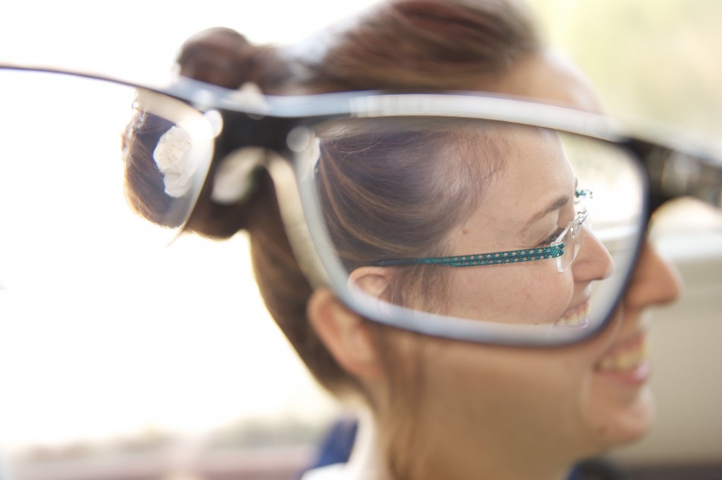 דברים שרואים משם, לא רואים מכאן